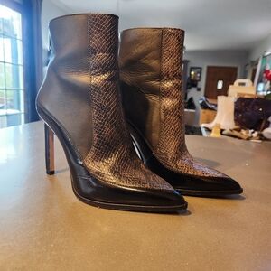 NWOB Diesel D-IPPER PHA Black Leather Ankle Boot